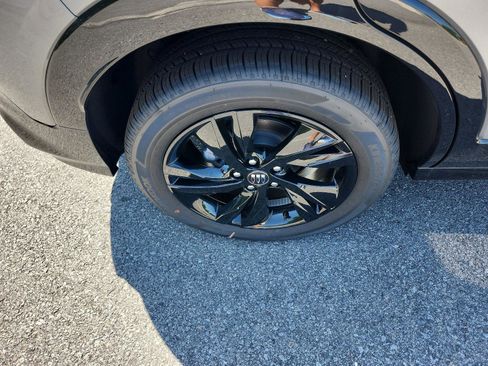 New 2026 Buick Encore GX Sport Touring w/ Advanced Technology Package image 5