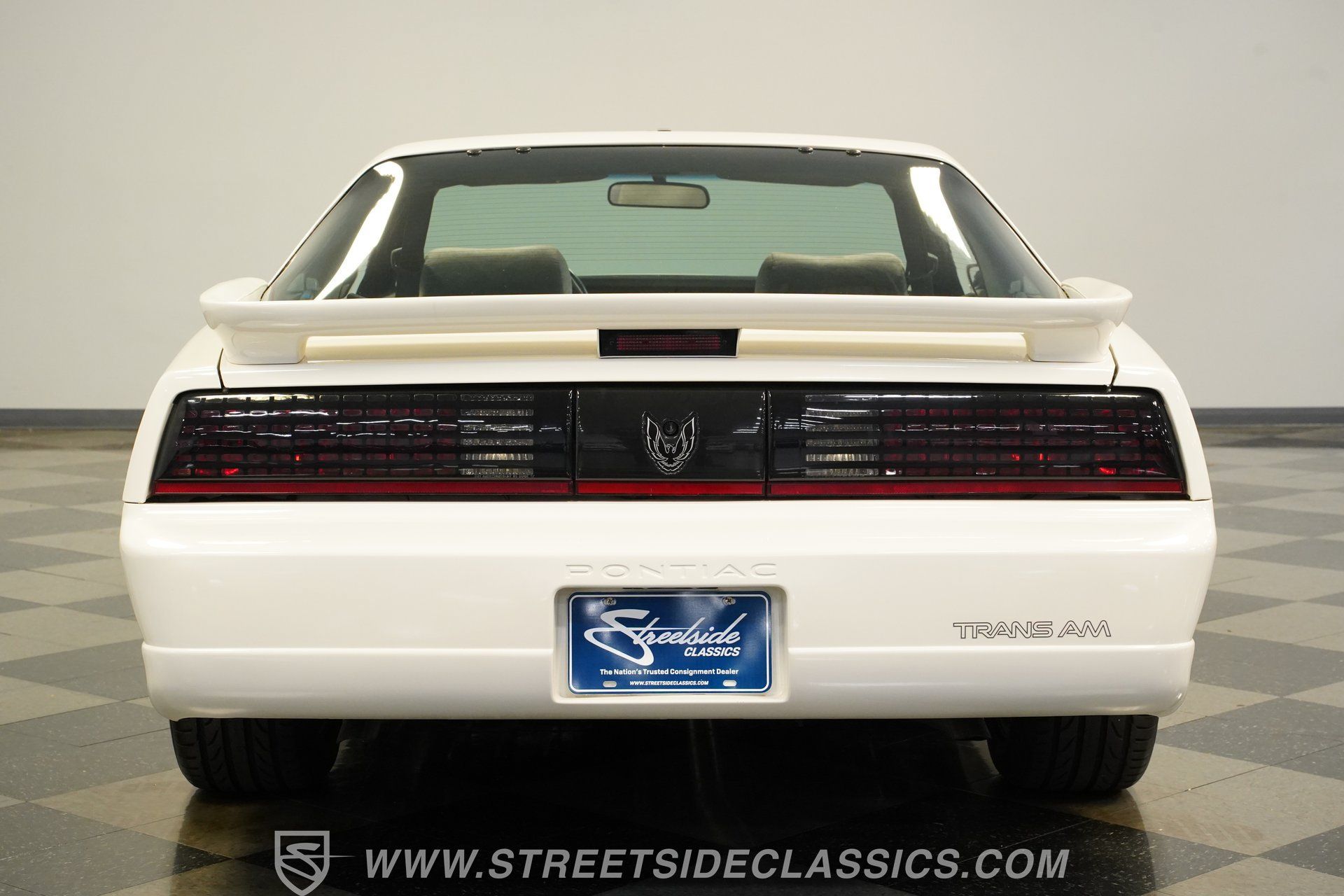 Used 1989 Pontiac Firebird Trans Am RWD image 11