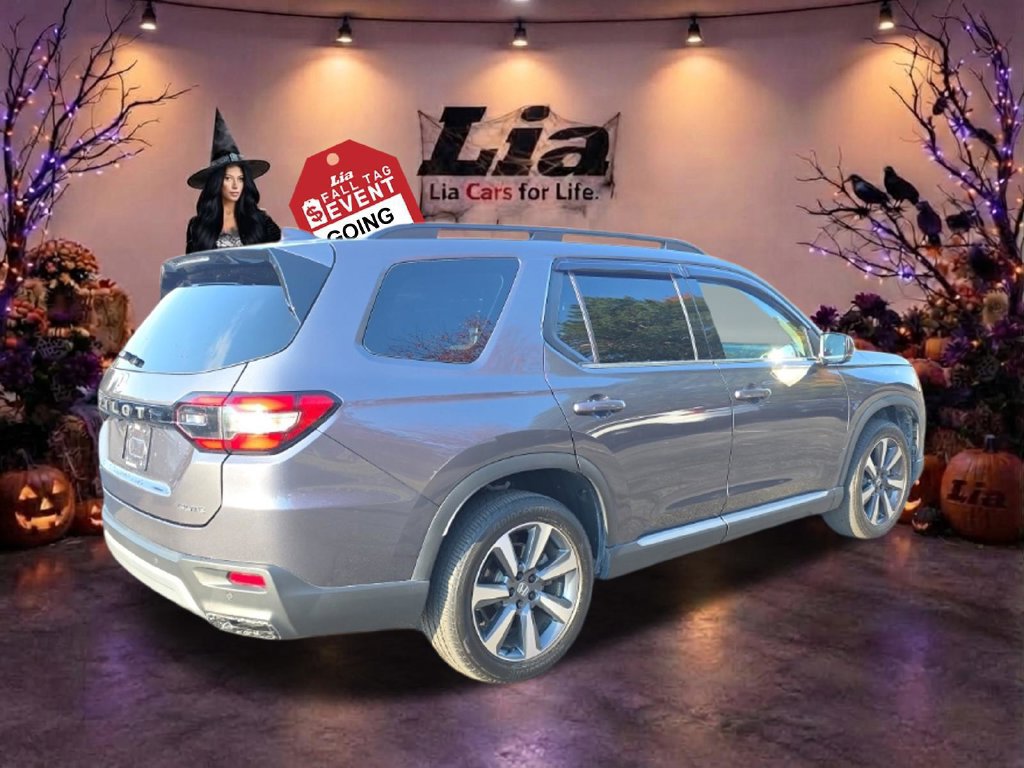 Used 2025 Honda Pilot Elite image 8