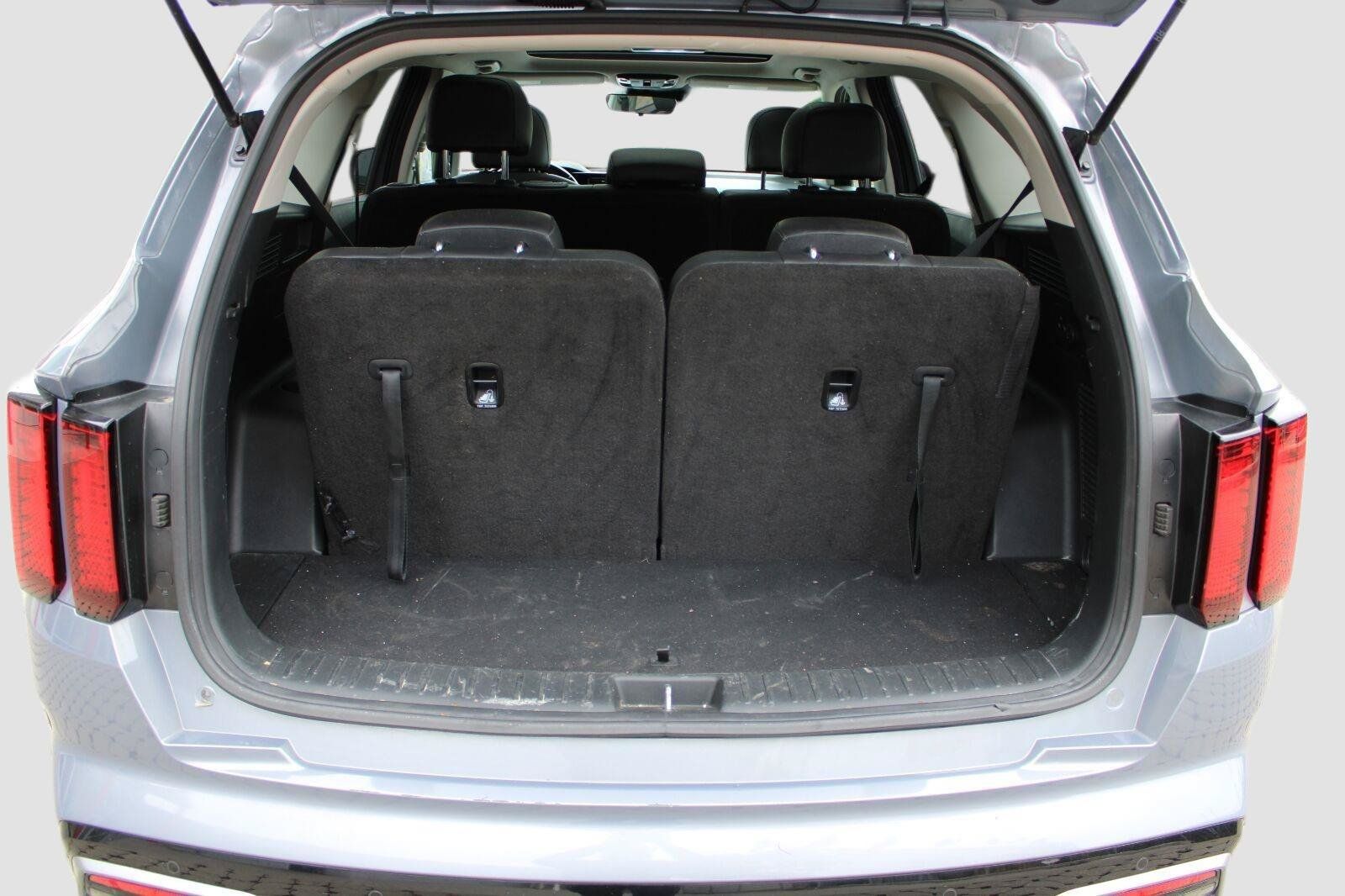 Used 2023 Kia Sorento S w/ Panoramic Sunroof Package FWD image 35