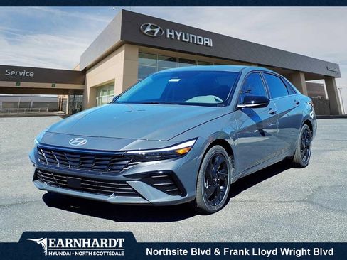 New 2026 Hyundai Elantra SEL Sport Premium image 1