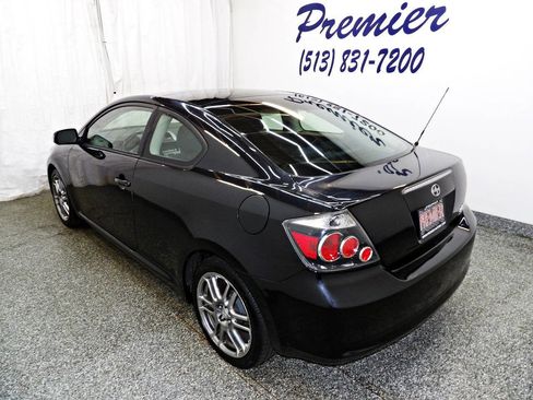 Used 2010 Scion tC FWD image 4