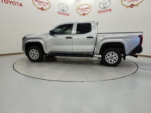 Certified 2024 Toyota Tacoma SR image 5