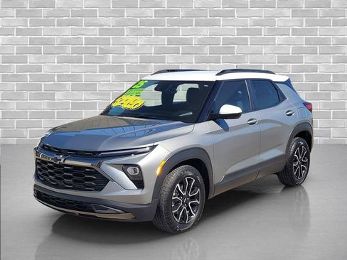 Certified 2025 Chevrolet TrailBlazer ACTIV w/ Convenience Package FWD image 10