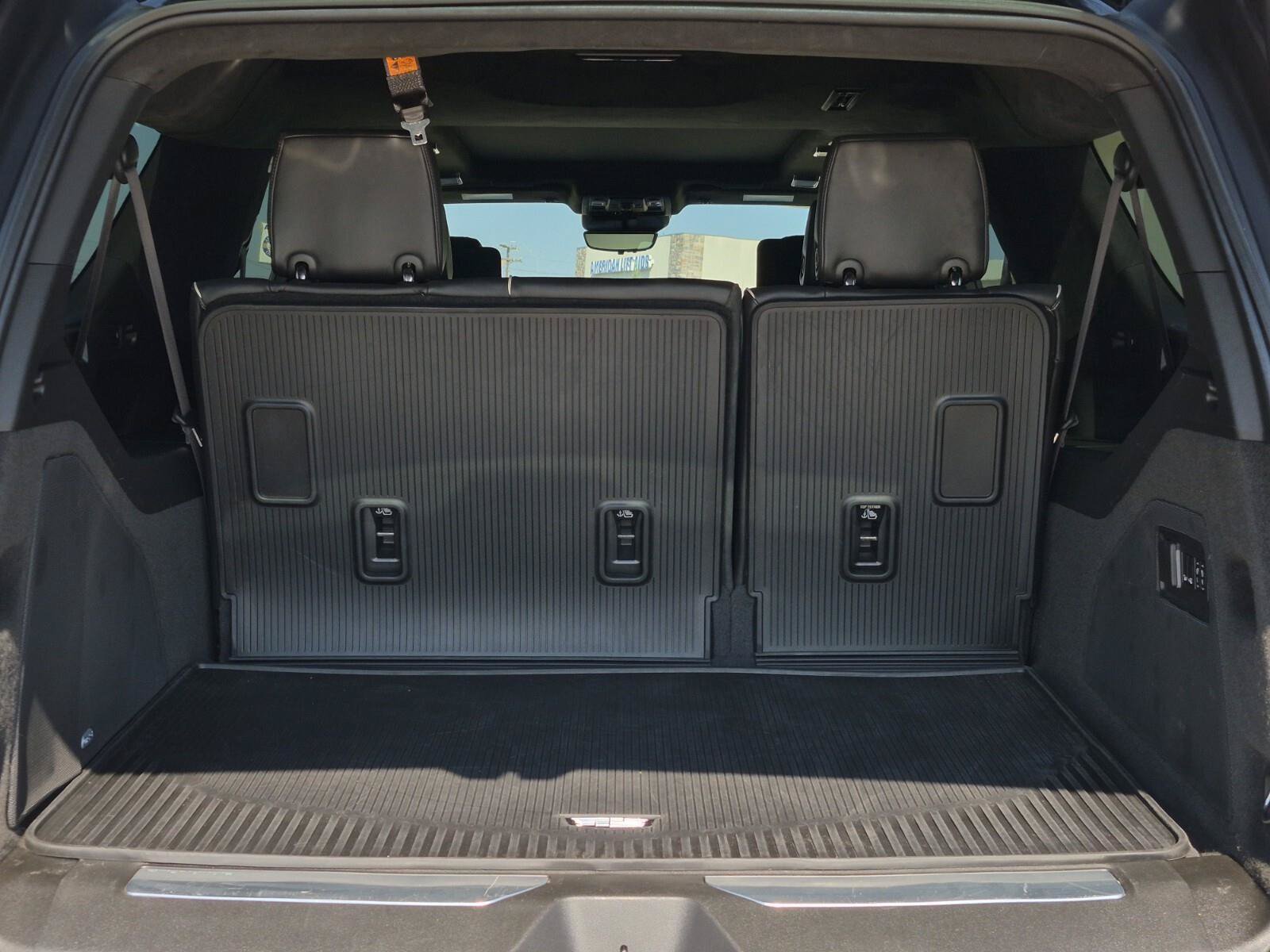 Used 2023 Cadillac Escalade ESV Sport Platinum w/ LPO, Floor Liner Package AWD/4WD image 8