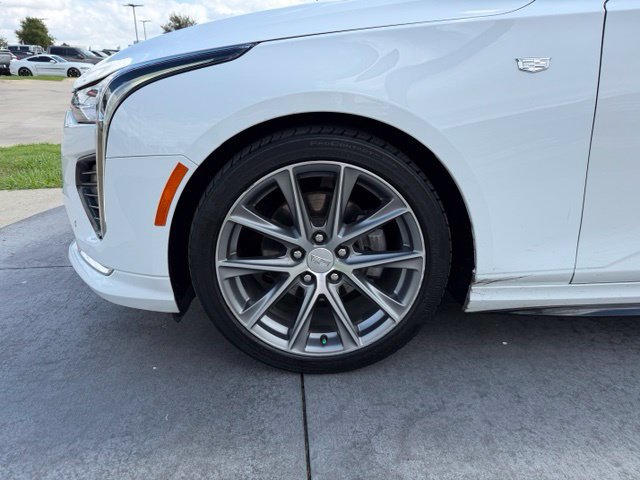 Used 2025 Cadillac CT4 Sport RWD image 4