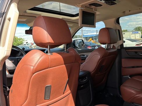 Used 2016 Cadillac Escalade Premium AWD/4WD image 52