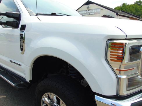 Used 2020 Ford F350 Lariat w/ Lariat Ultimate Package AWD/4WD image 40