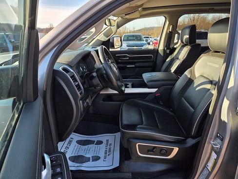 Used 2022 RAM 1500 Laramie image 14
