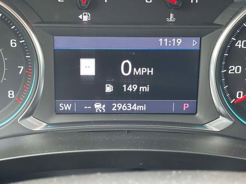 Certified 2023 Chevrolet Traverse LT w/ LT Premium Package image 28