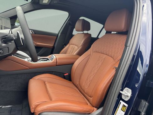 New 2026 BMW X6 M60i image 21