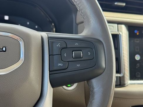 Used 2022 GMC Yukon Denali w/ Denali Ultimate Package AWD/4WD image 25
