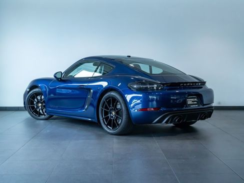 Certified 2025 Porsche 718 Cayman GTS RWD image 3