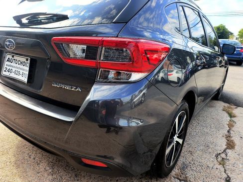 Used 2023 Subaru Impreza 2.0i Premium image 32