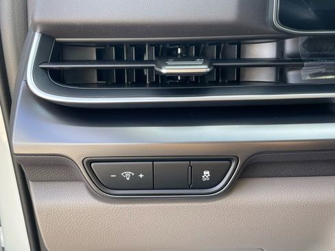 New 2026 Kia Carnival LXS image 12