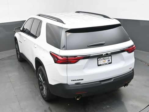 Used 2023 Chevrolet Traverse RS image 37