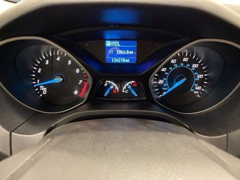 Used 2014 Ford Focus S FWD image 24