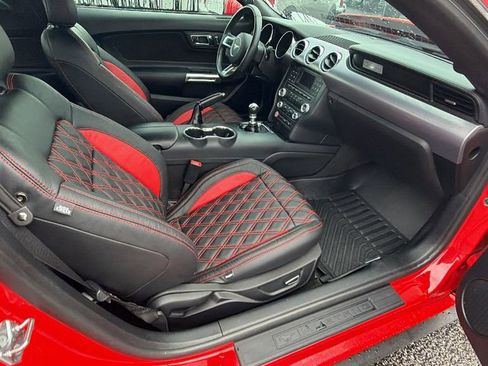 Used 2017 Ford Mustang GT image 17