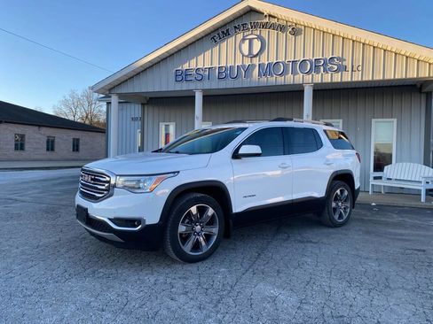 Used 2018 GMC Acadia SLT w/ LPO, Floor Liner Package AWD/4WD image 3