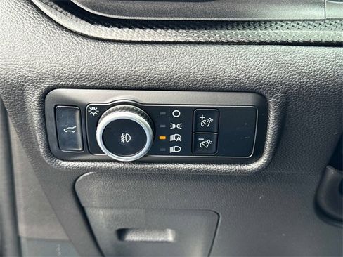 Used 2023 Ford Explorer ST-Line w/ Class IV Trailer Tow Package image 28