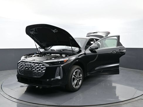 New 2026 Audi Q5 Premium AWD/4WD image 28