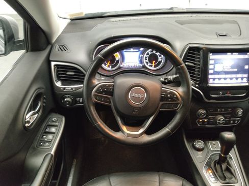 Used 2019 Jeep Cherokee Limited AWD/4WD image 22
