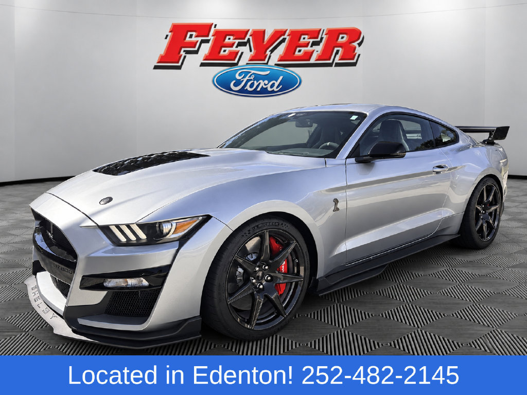 Used 2021 Ford Mustang Shelby GT500 w/ Carbon Fiber Track Pack RWD image 1