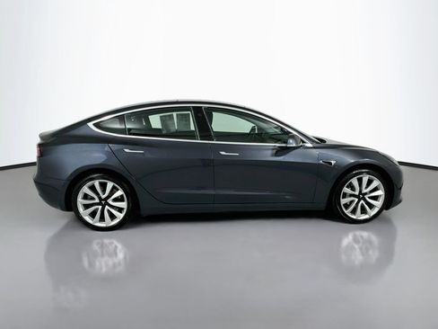 Used 2018 Tesla Model 3 Mid Range RWD image 8