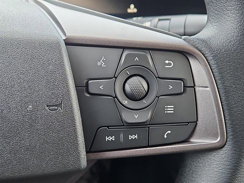 New 2026 Nissan Sentra SV image 12