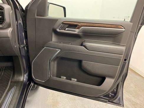 Used 2024 GMC Sierra 1500 Elevation AWD/4WD image 17