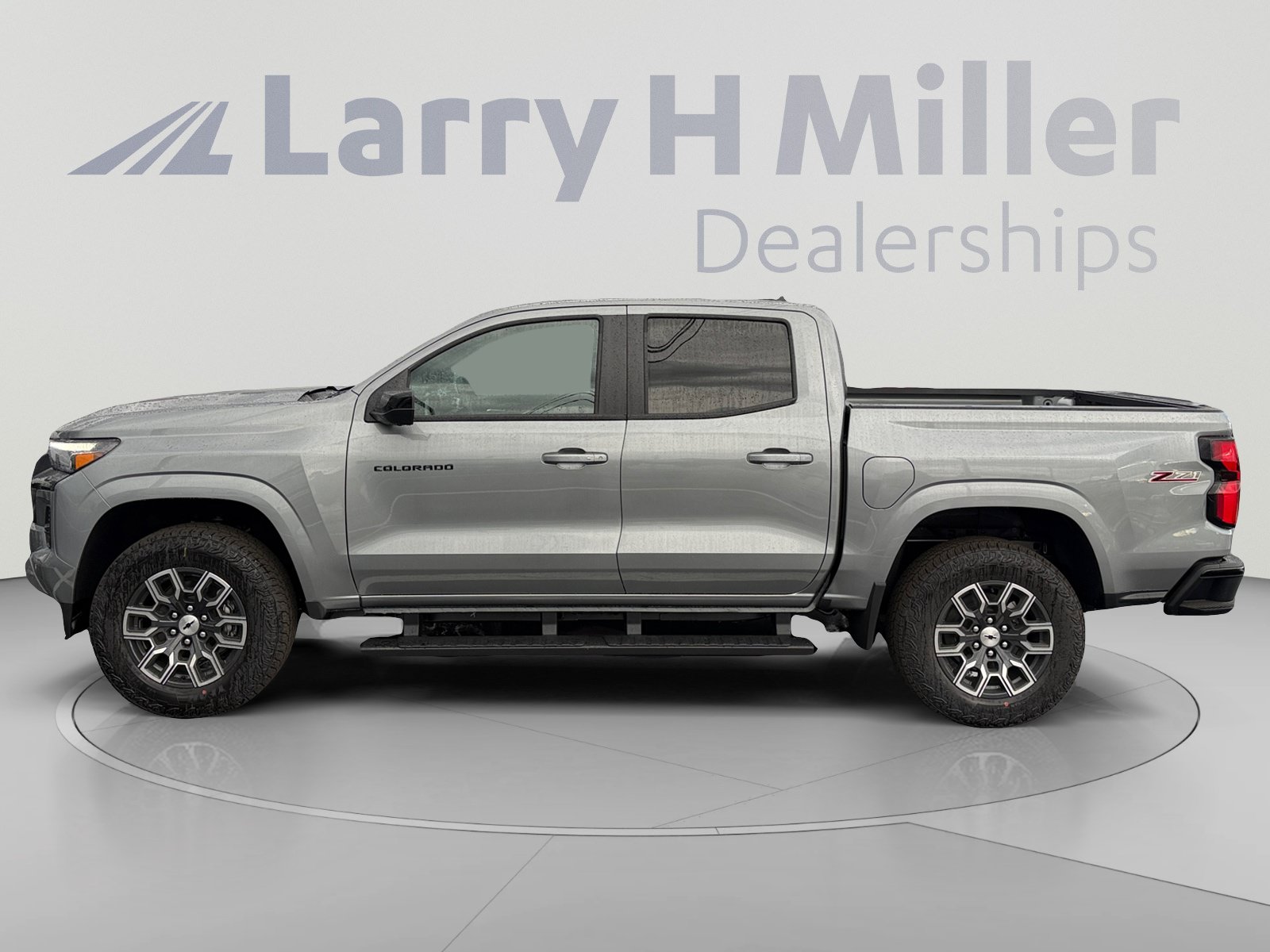 New 2026 Chevrolet Colorado Z71 w/ Technology Package AWD/4WD image 2