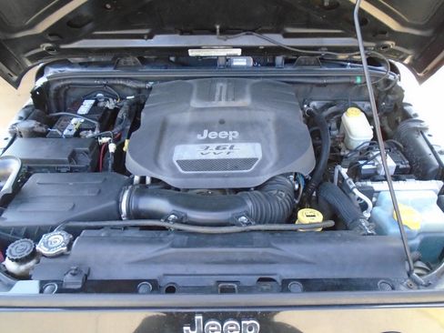 Used 2012 Jeep Wrangler Sport image 16