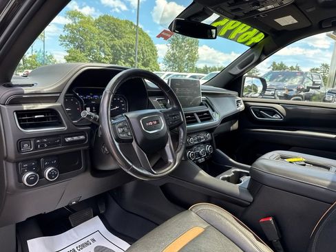 Used 2021 GMC Yukon XL AT4 w/ Rear Media and Nav Package AWD/4WD image 21