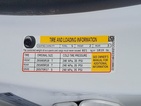 Used 2024 Chevrolet Silverado 1500 RST AWD/4WD image 17