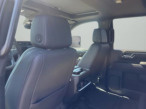 New 2026 GMC Sierra 2500 AT4 image 20