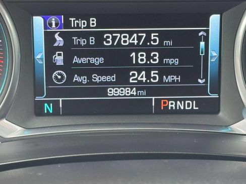 Used 2019 Chevrolet Traverse Premier w/ LPO, Blackout Package AWD/4WD image 29