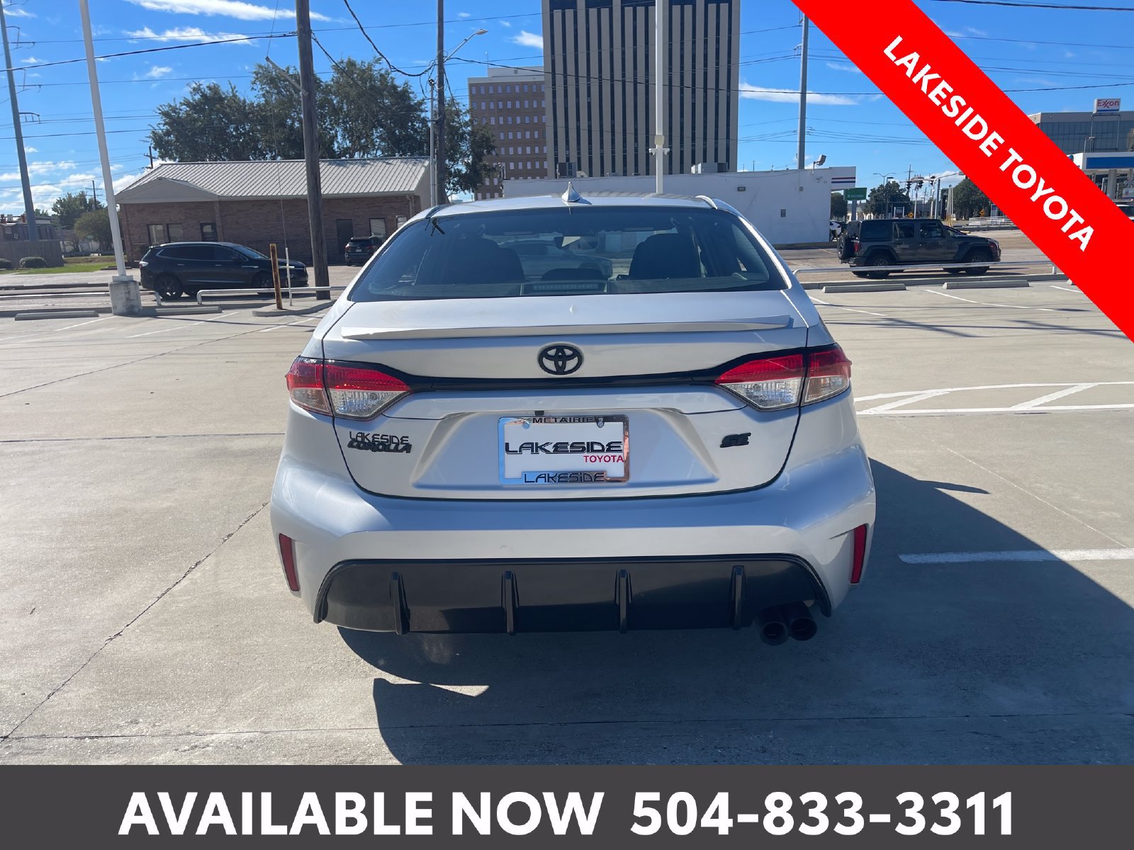 Used 2023 Toyota Corolla SE FWD image 4