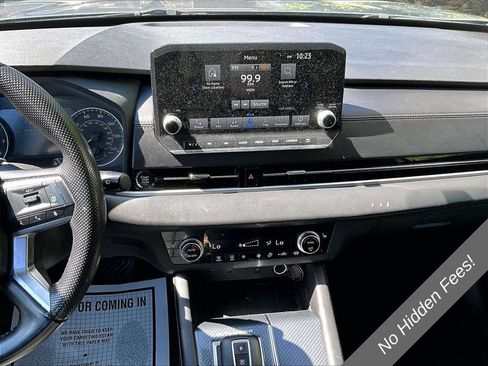 Used 2022 Mitsubishi Outlander SE AWD/4WD image 6