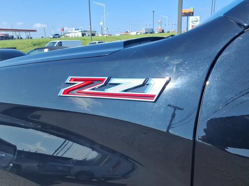 Used 2021 Chevrolet Silverado 1500 RST AWD/4WD image 6