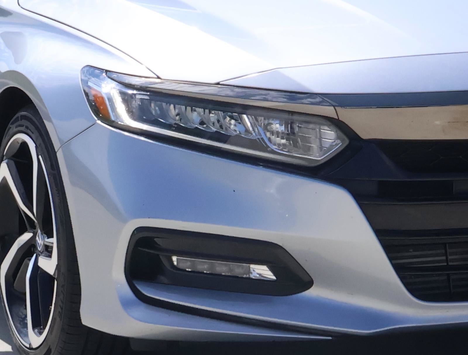 Used 2020 Honda Accord Sport image 7