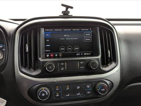 Used 2022 Chevrolet Colorado LT w/ Fleet Safety Package RWD image 19