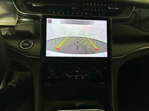 Used 2023 Jeep Grand Cherokee 4xe image 22