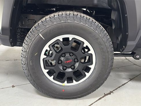 New 2026 Toyota Tacoma TRD Off-Road image 22