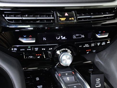 New 2026 Acura MDX SH-AWD image 17