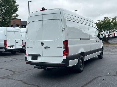 New 2026 Mercedes-Benz Sprinter 2500 image 7