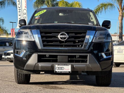 Used 2022 Nissan Armada SL w/ Captain's Chairs Package image 6