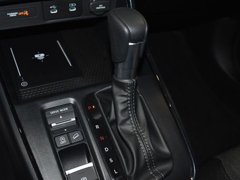 Used 2026 Honda CR-V LX image 17