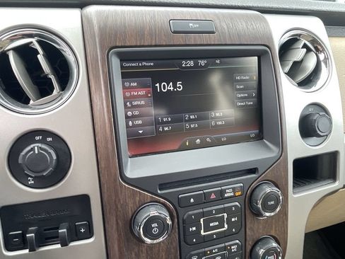 Used 2014 Ford F150 Lariat w/ Equipment Group 502A Luxury RWD image 13