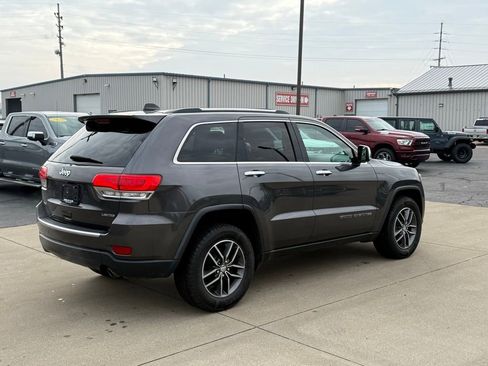 Used 2017 Jeep Grand Cherokee Limited image 7