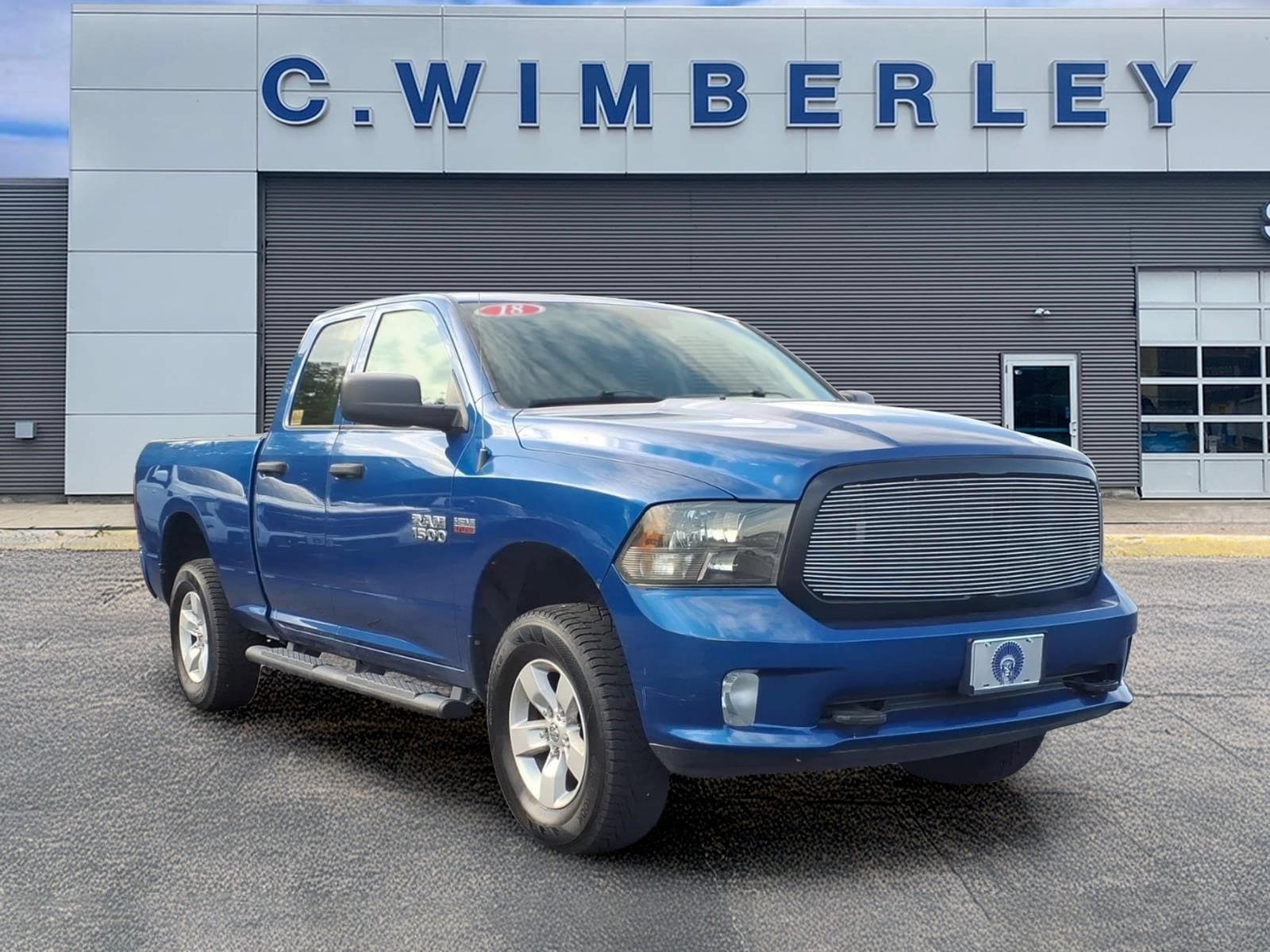 Used 2018 RAM 1500 Express AWD/4WD image 1